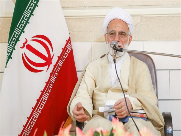 جمهوری اسلامی خانه امید ملت بزرگ ماست/ خودکفایی برای کشور تولید قدرت می کند