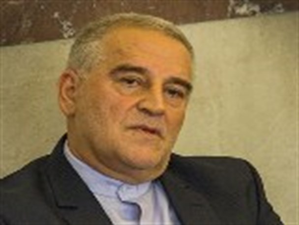 صادقلو : مدیران استانی و فرمانداران باید معتدل و پاک دست باشند