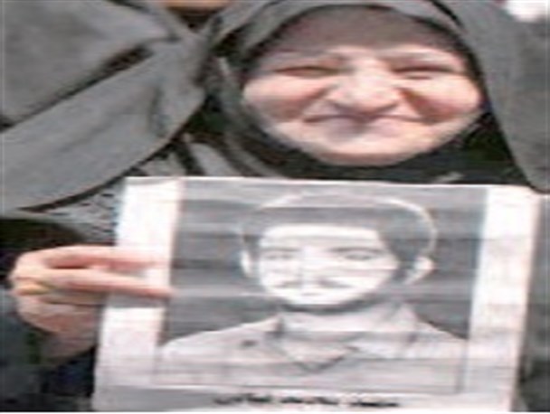 وقتی شیار 143 با دل مادران شهدا متبرک می شود