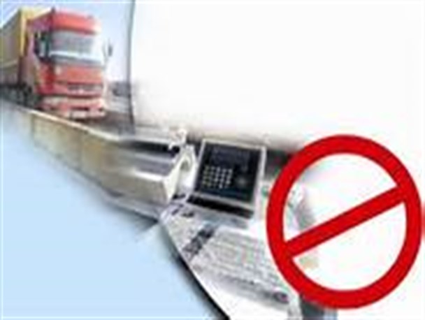 مبارزه با قاچاق راهکاری برای حمایت از تولید داخلی است