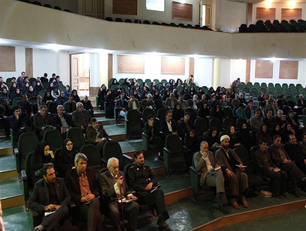 نشست «کتابخوان کشوری» در اقلید برگزار شد+ عکس