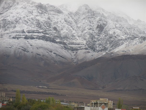 ارتفاعات تفرش سفید پوش شد/ ثبت 60 میلی متر بارندگی در تفرش+تصاویر