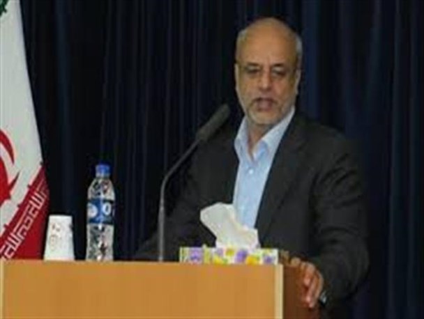 دولت حقوق و مزایای پزشکان و دستگاه های مرتبط با سلامت را مد نظر داشته باشد