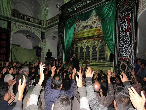 محفل سوگواری اباعبدالله الحسین(ع) در حسینیه کلوان نایین