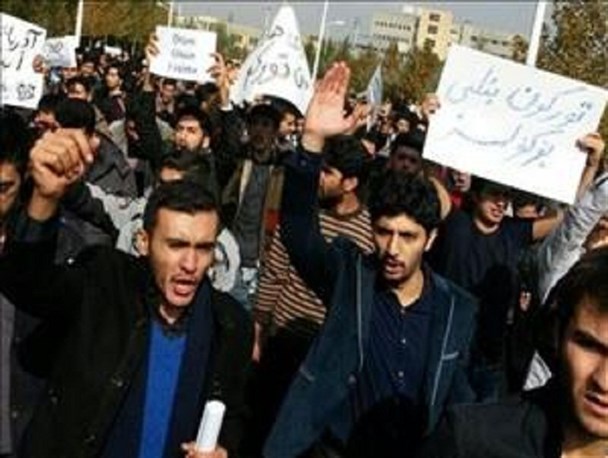 فریاد ناکوکِ تو هارمونی اعتراض را برهم زد