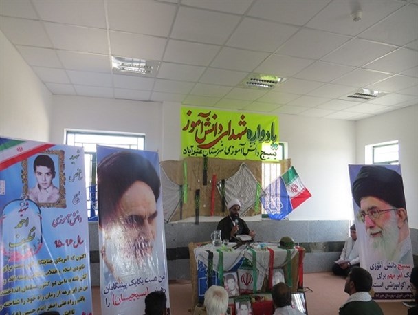 دشمن از باور،ایده و تفکر عاشورایی ما می ترسد/شهدای ما دشمن و یزیدیان زمان خود را با بصیرت شناختند