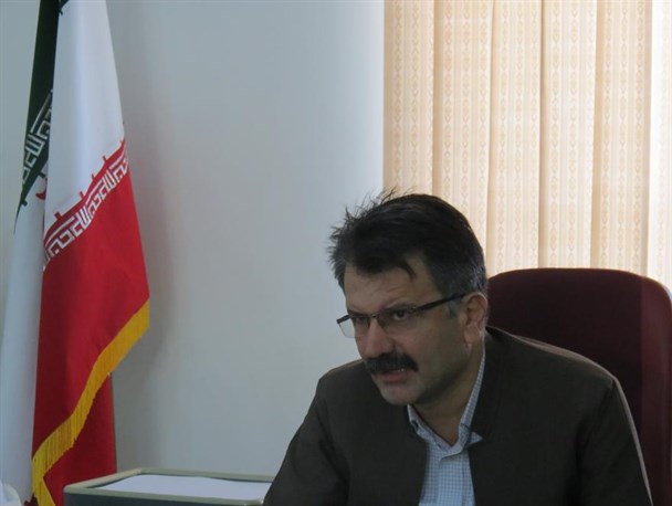نسبت به رسمی شدن مرز سیران بند و منطقه آزاد بانه خوش بین هستم