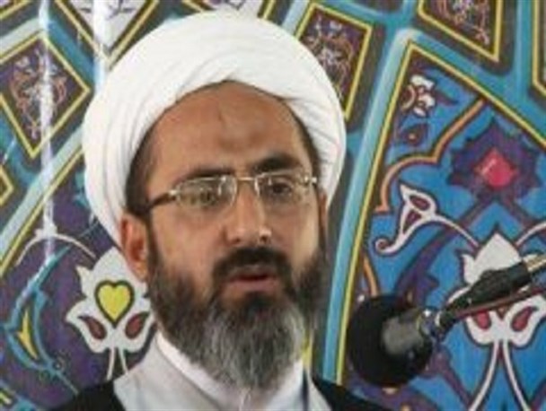 زیارت در فرهنگ شیعه نوعی ابراز محبت است