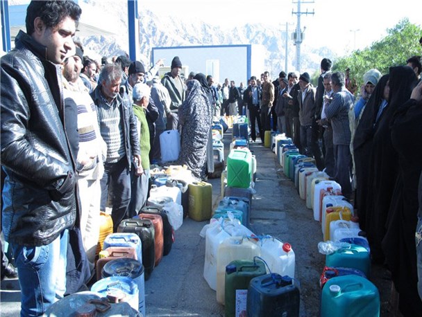 کمبود نفت سفید تراژدی تکراری شهروندان  بوشهر در زمستان