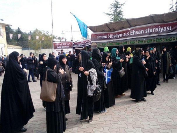 ورود ۱۲هزار زائر خارجی از مرز آستارا برای حضور در پیاده روی اربعین/ تالش شهرستان معینِ آستارا در خدمات رسانی به زائران