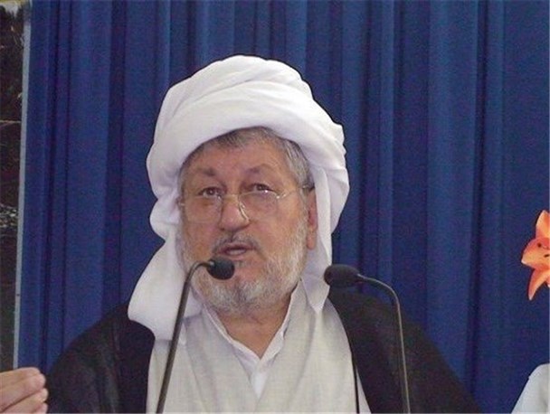 وحدت بین شیعه و سنی توطئه‌های دشمن را خنثی کرده است
