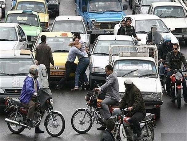 نزاع کنندگان خیابانی به‌سرعت از عمل خود پشیمان می‌شوند/آموزش صحیح باعث کاهش نزاع ها می شود
