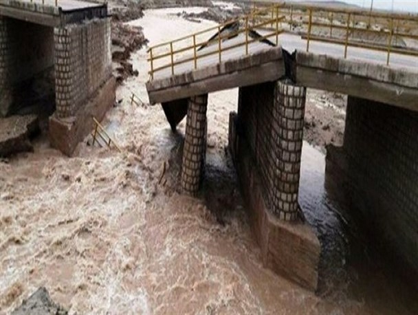 بازسازی ۴ پل تخریبی در بروجرد در دستور کار قرار گرفت