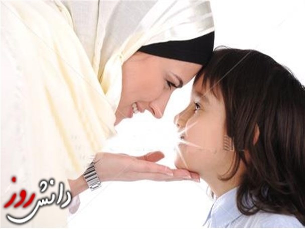 رابطه یک مادر و دختر چگونه باید باشد؟