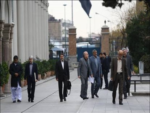 عکس / خانه ای برای همه ملت ایران