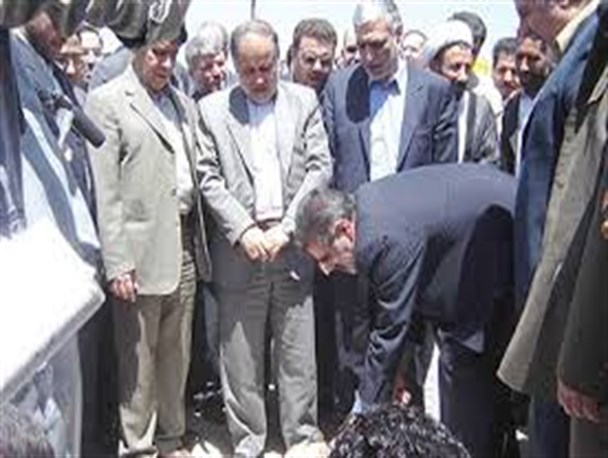 پایلوت هیدرومتالوژی تولید فلزات تولید کاتد روی در زنجان بهره برداری شد