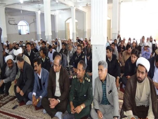 برگزاری همایش علما، معتمدین و ریش سفیدان در شهرستان میرجاوه