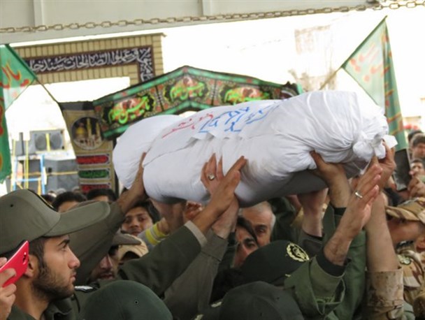 پیکر شهید ابوالفضل رنجبر در زادگاهش شهر زاویه به خاک سپرده شد