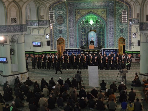 مراسم سوگواری و قرائت زیارت پیامبر از راه بعید، درحرم حضرت عبدالعظیم(ع) برگزار شد