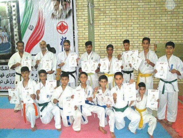 درخشش کاراته کار کنگانی در مسابقات کشوری