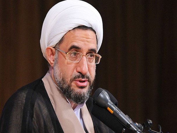 دشمن با ایجاد اختلاف در منطقه اهداف شوم خود را دنبال می کند/ مراقب نفوذ جریان تشیع انگلیسی در کشور باشیم