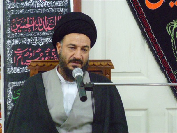 علمای درباری به دستور غرب فتوای ضد وحدت می دهند/ بی تفاوتی به توصیه رهبری برجام را نافرجام کرد