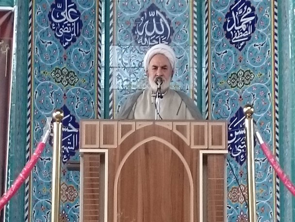 در راس دشمنان نظام اسلامی، آمریکا جنایتکار و شیطان بزرگ است