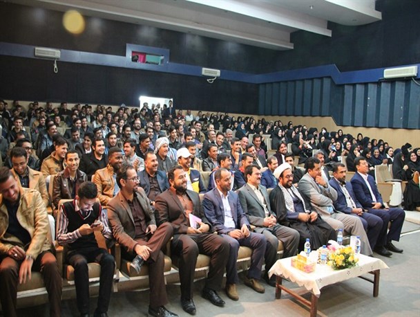 جشن روز دانشجو ویژه دانشجویان دانشگاه آزاد اسلامی واحد شادگان برگزار شد