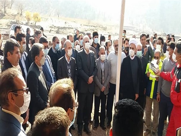 وزیر نیرو از محل احداث سد "معشوره" بازدید کرد