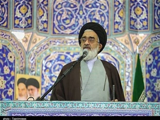 حضرت زینب(س) نشان داد، زن در اسلام در حاشیه نیست