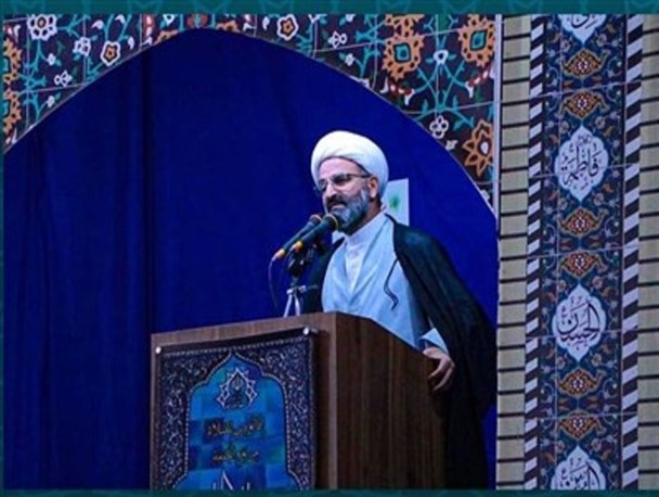 حضور مسئولین در بیمارستان برای تجلیل از پرستاران کافی نیست/ مشکلات پرستاران باید سریعا رفع شود