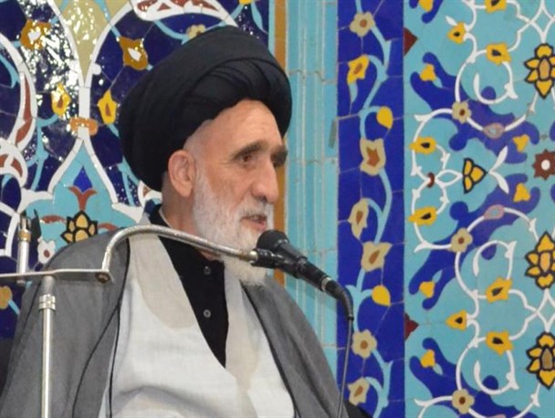 هدف استکبارجهانی ضربه زنی به اسلام به نام اسلام و مسلمانیت است