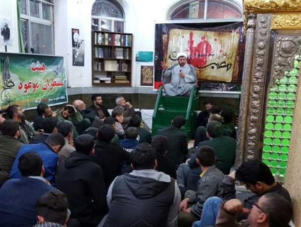 یک روستا را با شورا نمیتوان اداره کرد برخی در فکر شورایی شدن رهبری هستند