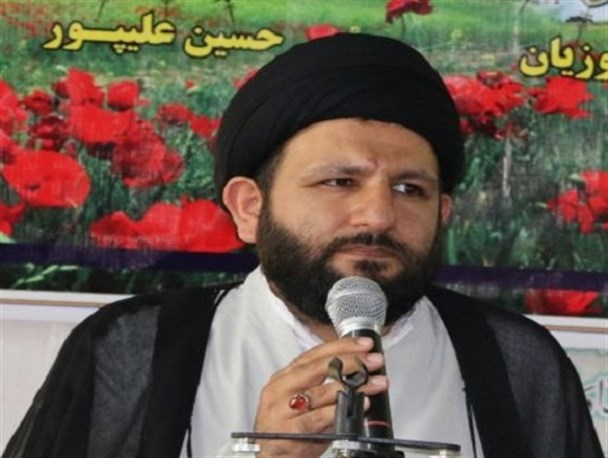 حادثه روز رشت توام با ابتذال و دهن کجی به اعتقادات بود
