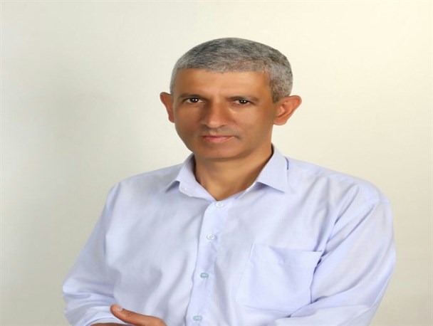 برای رفع مشکلات شهر از هرکسی نیاز باشد درخواست همکاری می‌کنیم