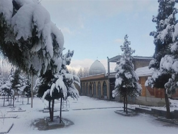 سهم اقلید از نخستین بارش زمستانی ۲۱ سانتی متر برف بوده است