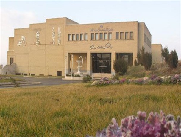 دانشکده داروسازی علوم پزشکی زنجان در جمع برترین های کشور