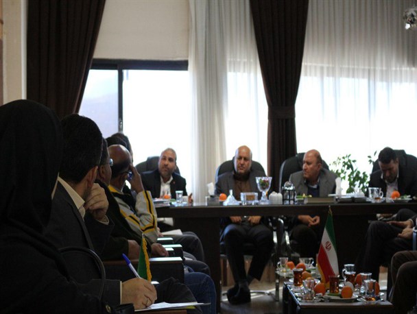 وجود روستاهای نزدیک تهران که هنوز گازرسانی نشده زیبنده پایتخت نیست