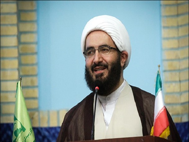 تریبون های نماز جمعه به بیان تقویم هفتگی تبدیل شده است/ ائمه جمعه باید با صدایی رسا مطالبات مردم را به گوش مسئولان نظام برسانند