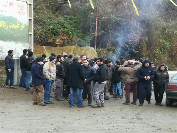 تجمع کارگران سد شفارود در اعتراض به چندین ماه حقوق معوقه