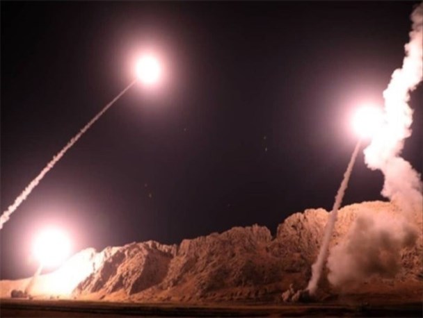 آتش‌سوزی در پایگاه آمریکا همچنان ادامه دارد