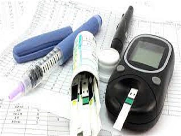 گرانی و کمبود تجهیزات کنترل قندخون/ دیابتی ها در انتظار سوزن انسولین