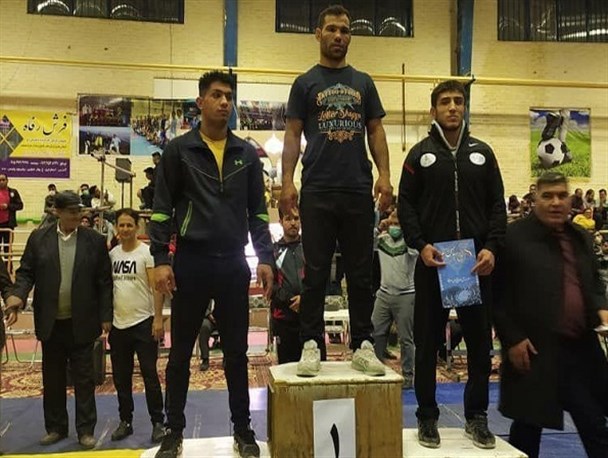 تمام مدال‌های جهانی و آسیایی را به شهدا اهدا کردم/ حاج قاسم را اولین بار در زیارت کربلا شناختم