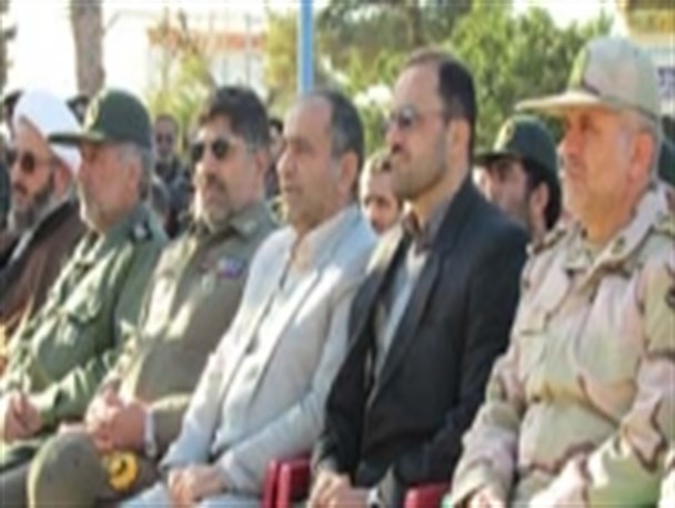 تصاویر/ عطر افشانی گلزار شهدای انقلاب و 8 سال دفاع مقدس گرگان