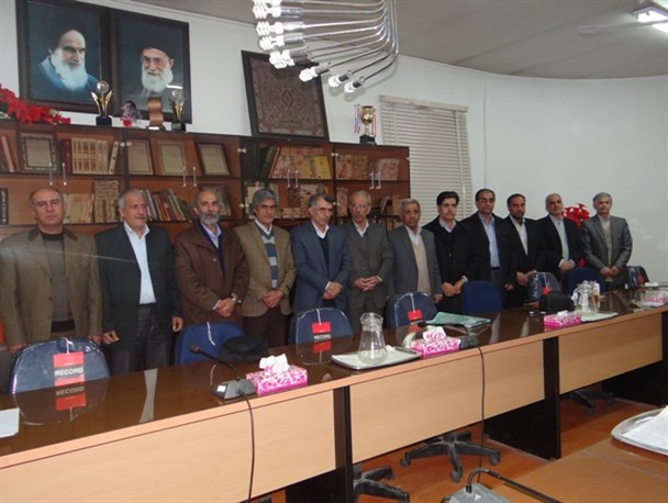 دیدار جامعه فوتبال استان با مدیرکل آموزش و پرورش استان یزد+تصاویر