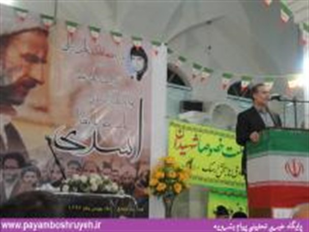 کشورهای غربی معترفند که امروز ایران قدرت برتر جهان است