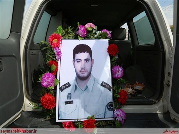 مراسم استقبال از پیکر مطهر شهید هادی حسینی در شهرستان دره شهر/تصاویر