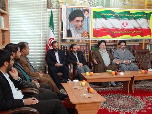 ظهور انقلاب اسلامی نعمتی بزرگ برای ملت ایران/اراده پولادین مردم ایران تمام حربه های دشمنان را درهم شکست