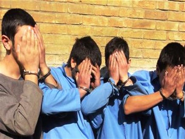انهدام باند کلاهبرداران میلیاردی در پیرانشهر