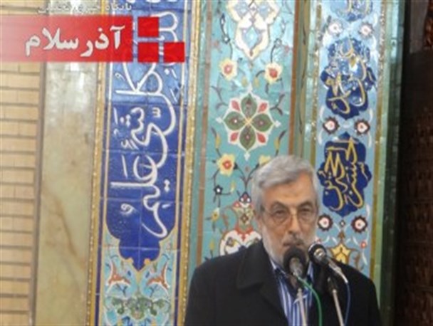 همه شهدا سرداران واقعی نظام هستند